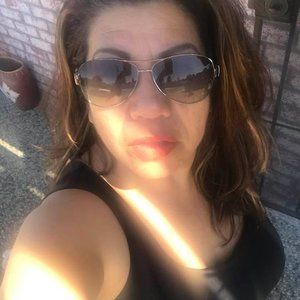 Meet your Posher, Milady